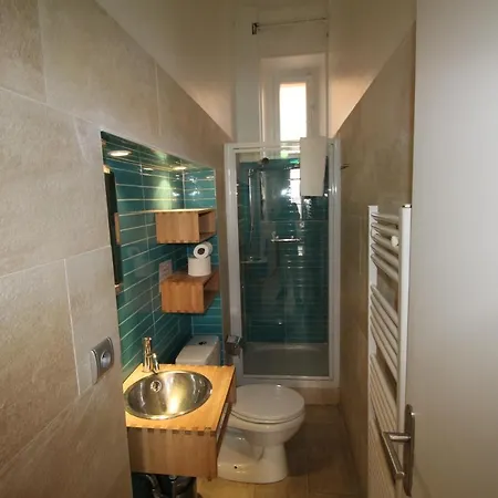 Apartment Zone Pietonne, 3 Chambres, 3 Sdb *
